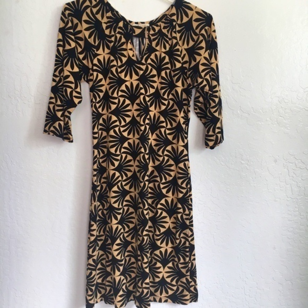 Zen Knits 3/4 sleeve Stretchy midi Dress